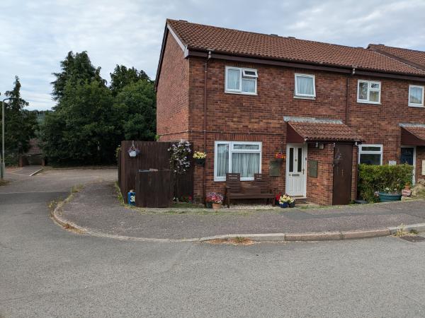 2 bedroom house in Honiton House Exchange