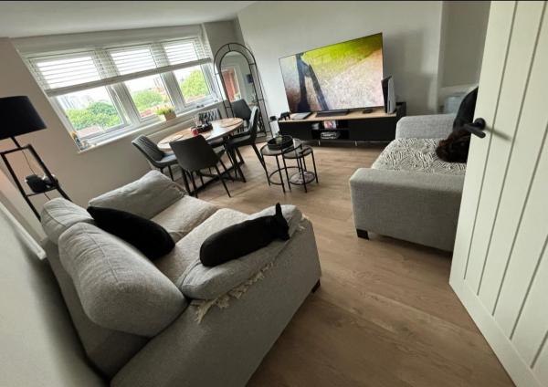 2 Bedroom flat In Salford Wants 2 Bedroom house In Salford House Exchange