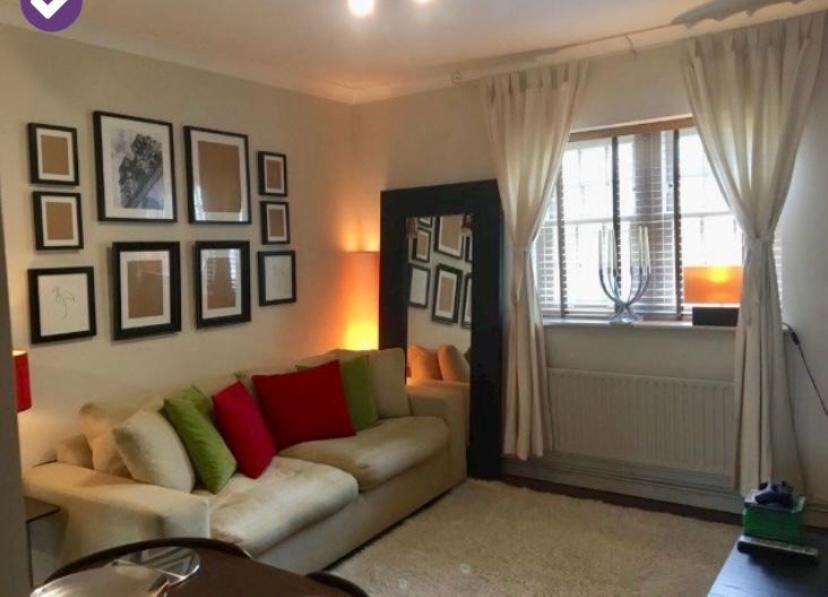 2 Bedroom flat In London Wants 2 Bedroom house In London House Exchange