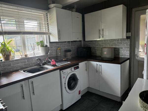 3 bedroom house in Canterbury House Exchange