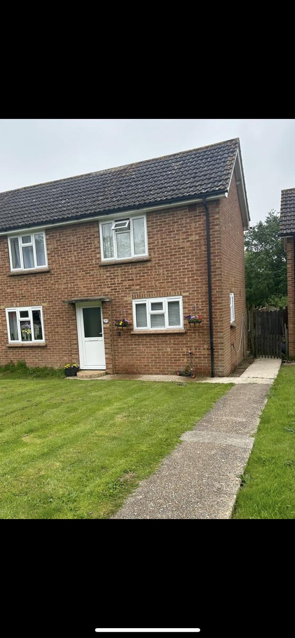 2 bedroom house in Ashford House Exchange