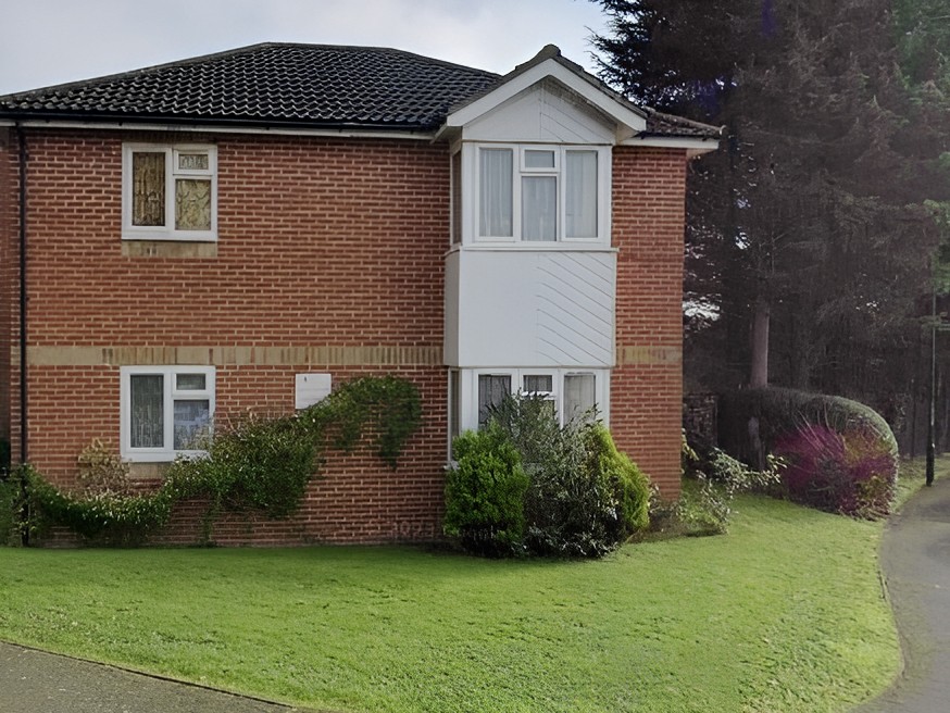 1 Bedroom flat In Canterbury Wants 1 Bedroom flat In St Albans House Exchange