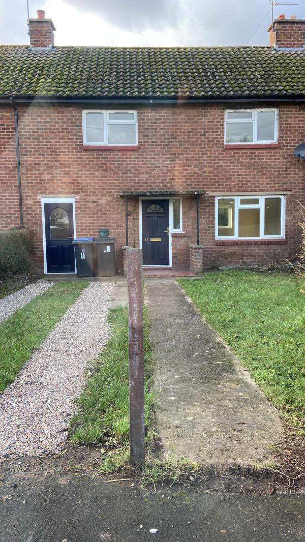 3 Bedroom house In Bidford on Avon Wants 4 Bedroom house In Alcester House Exchange