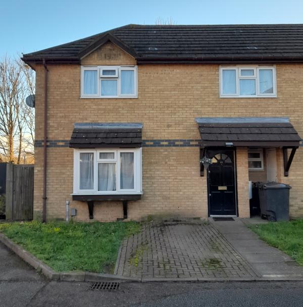 3 bedroom house in Luton House Exchange