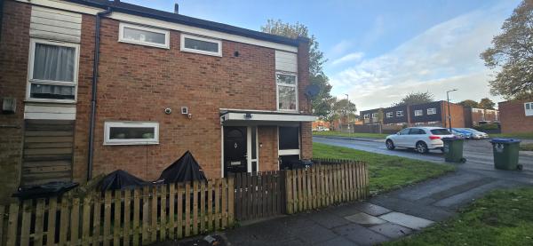 3 bedroom house in Smethwick House Exchange