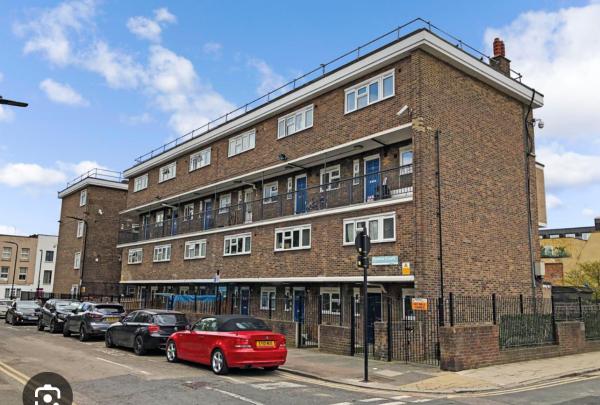 2 Bedroom house In Hackney Wants 3 Bedroom house In Hackney House Exchange