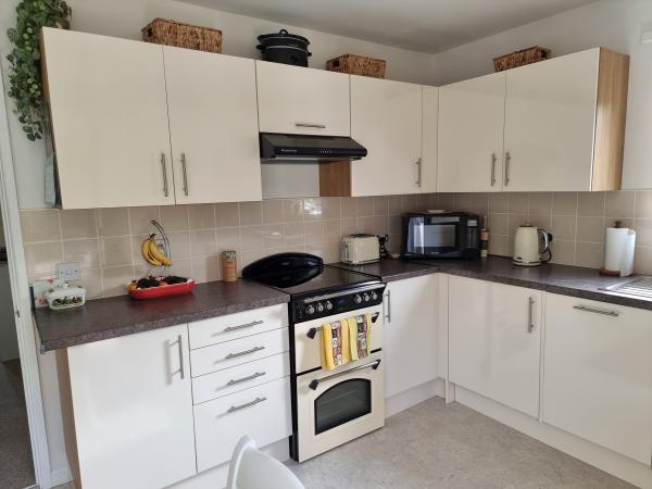 2 bedroom bungalow in Fishguard Abergwaun House Exchange