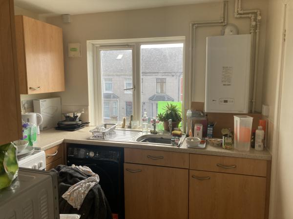 2 bedroom flat in St Dials House Exchange