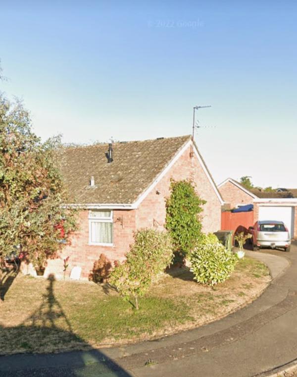 1 bedroom bungalow in Steventon House Exchange