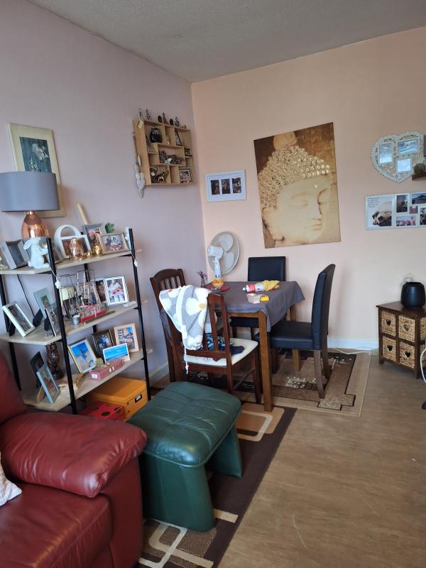 1 Bedroom flat In Abercwmboi Wants 1 Bedroom flat In Aberaman House Exchange