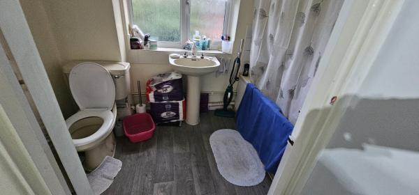 2 Bedroom flat In Wychbold Wants 2 Bedroom house In Worcester House Exchange