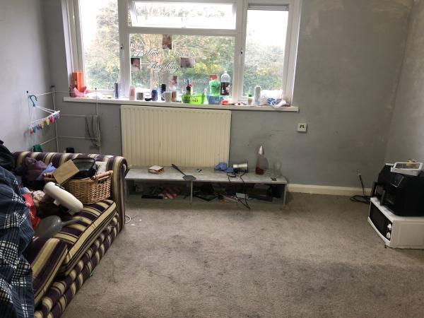 1 bedroom flat in Conniburrow House Exchange