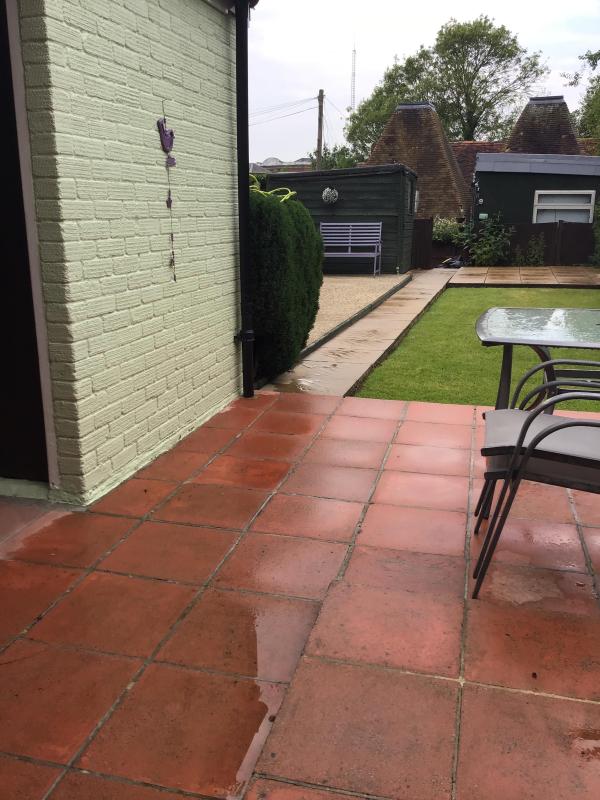 3 Bedroom house In Canterbury Wants 2 Bedroom house In Alcester House Exchange