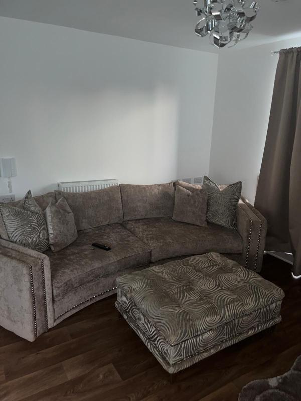 2 Bedroom flat In Basingstoke Wants 3 Bedroom house In Basingstoke House Exchange