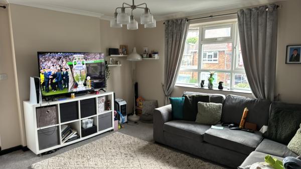 2 Bedroom flat In London Wants 2 Bedroom house In Ipswich House Exchange