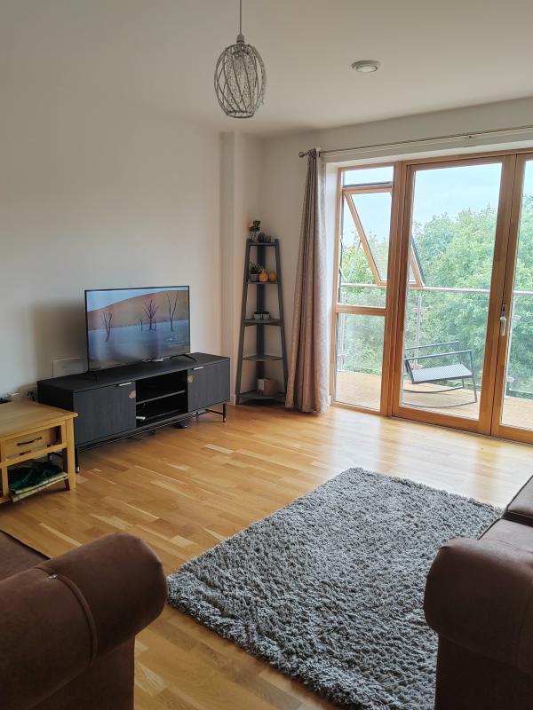 3 bedroom flat in Hanwell House Exchange