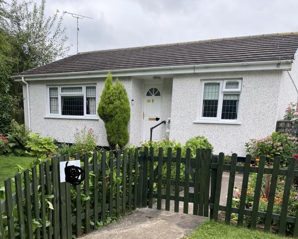 2 bedroom bungalow in Bedworth House Exchange