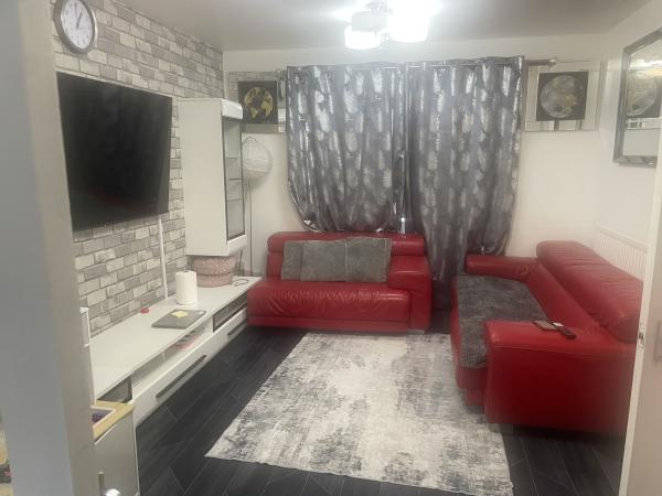 3 Bedroom house In Handsworth Wants 3 Bedroom house In Birmingham House Exchange