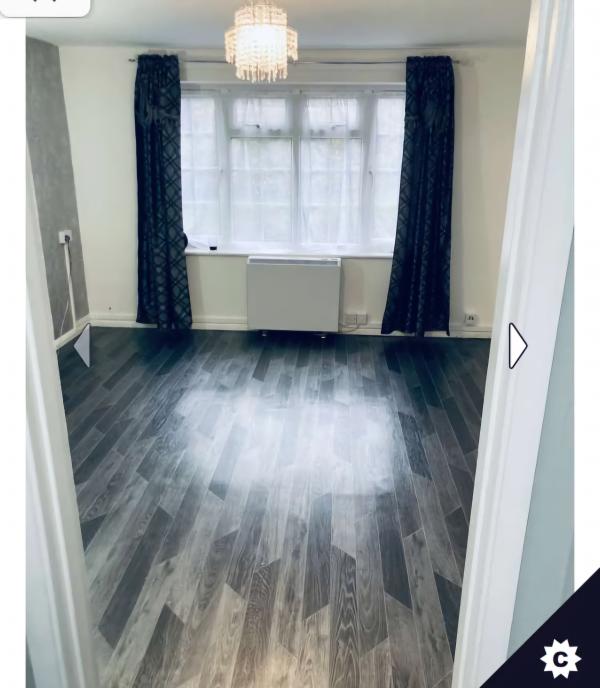 1 bedroom flat in Haywards Heath House Exchange