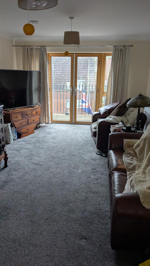 1 bedroom flat in Dover House Exchange