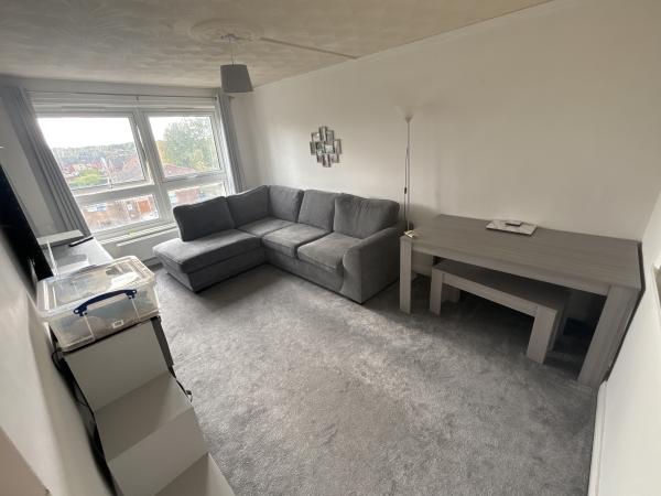 2 bedroom flat in Fenton House Exchange