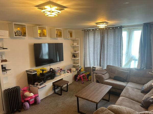 1 bedroom flat in London House Exchange