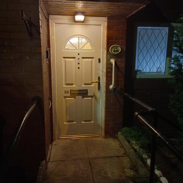 1 bedroom house in Oldham House Exchange