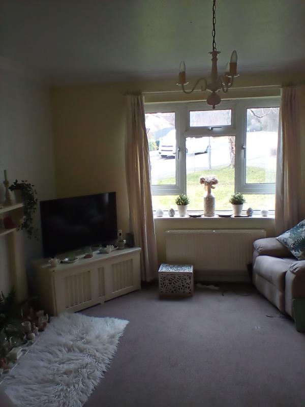 2 Bedroom house In Pentwyn Wants 2 Bedroom flat In Rhiwbina House Exchange