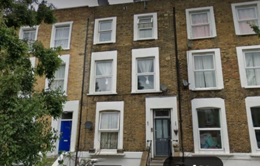 4 bedroom house in London House Exchange