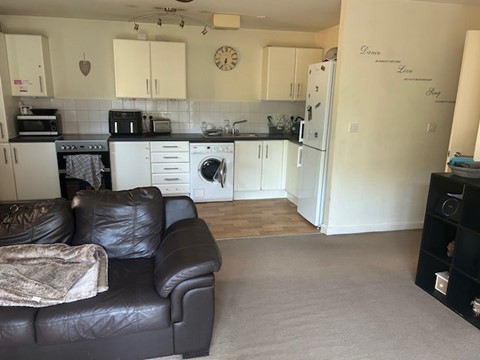 2 bedroom flat in Haywards Heath House Exchange