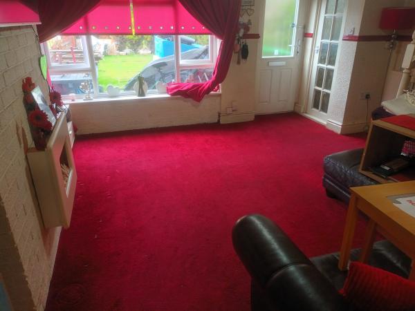 3 bedroom house in Carlton House Exchange