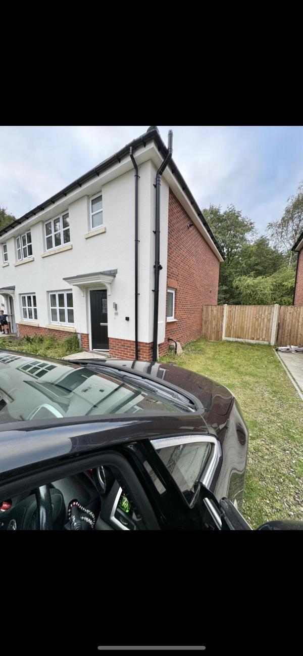 3 bedroom house in Whitworth House Exchange