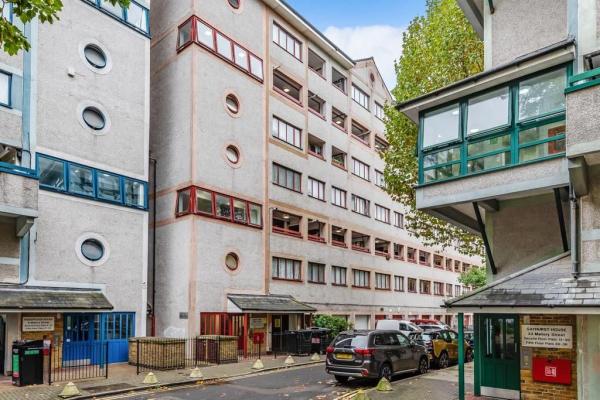 3 bedroom flat in Lisson Grove House Exchange