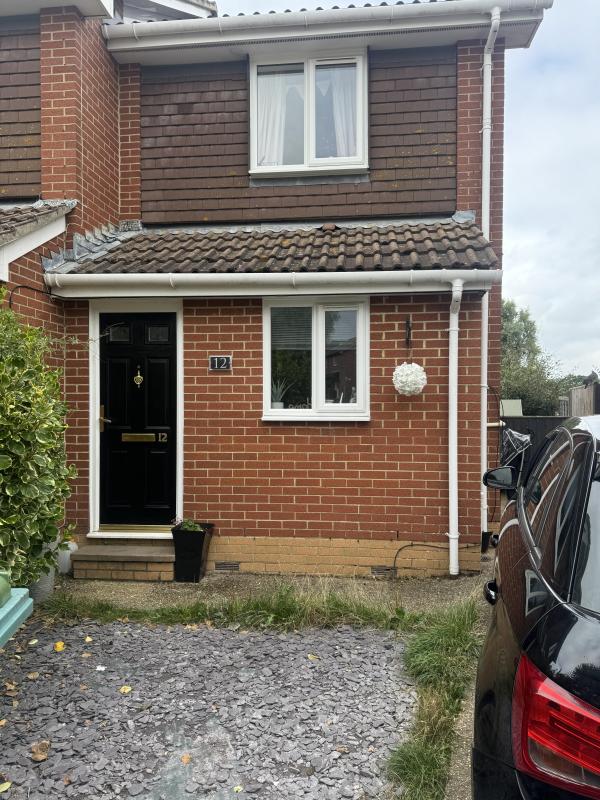 2 bedroom house in Ryde House Exchange