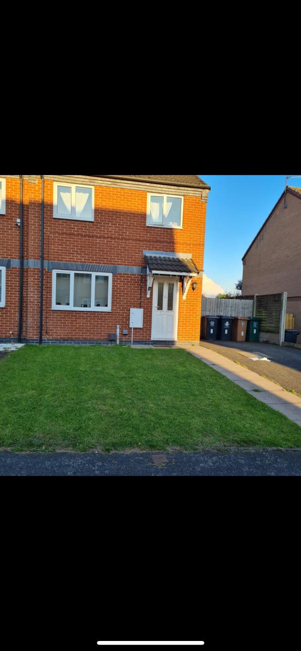 2 bedroom house in Swadlincote House Exchange