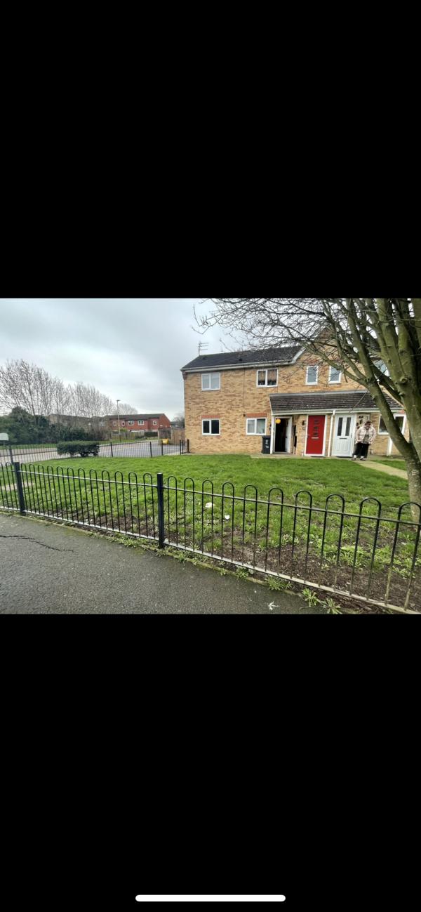 2 Bedroom flat In Eyres Monsell Wants 2 Bedroom house In Leicester House Exchange