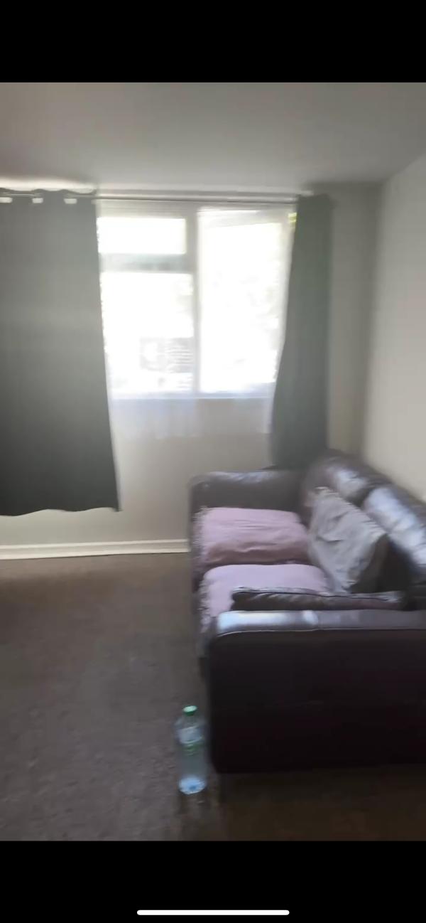 1 bedroom house in Maidenhead House Exchange