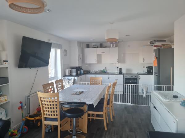 2 Bedroom flat In Sittingbourne Wants 2 Bedroom house In Faversham House Exchange