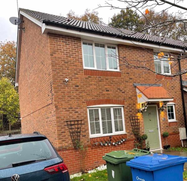 4 Bedroom house In Aldershot Wants 3 Bedroom house In Farnham House Exchange