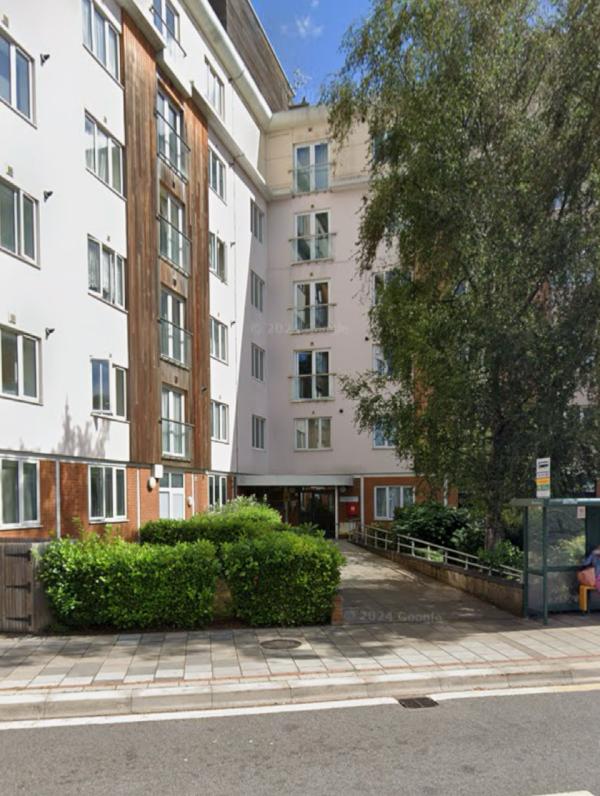 1 bedroom flat in Hemel Hempstead House Exchange