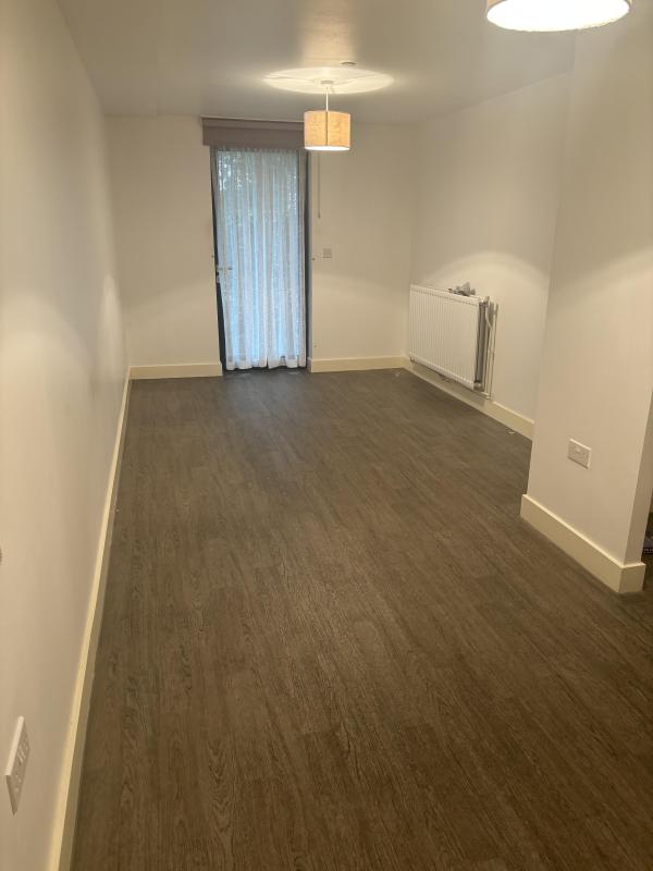 1 bedroom flat in Elephant And Castle House Exchange