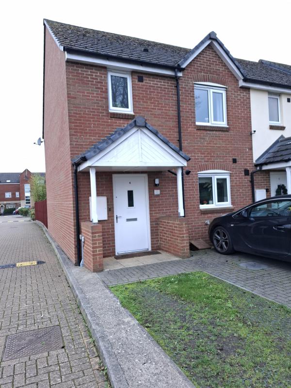 3 bedroom house in Rothwell House Exchange