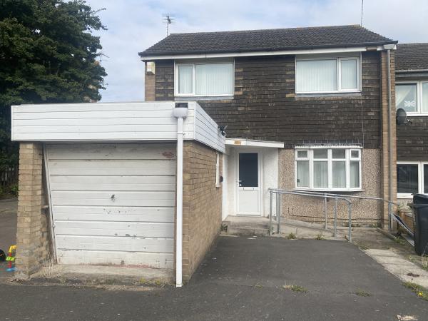 2 Bedroom house In Branston Wants 2 Bedroom house In Braunstone Town House Exchange